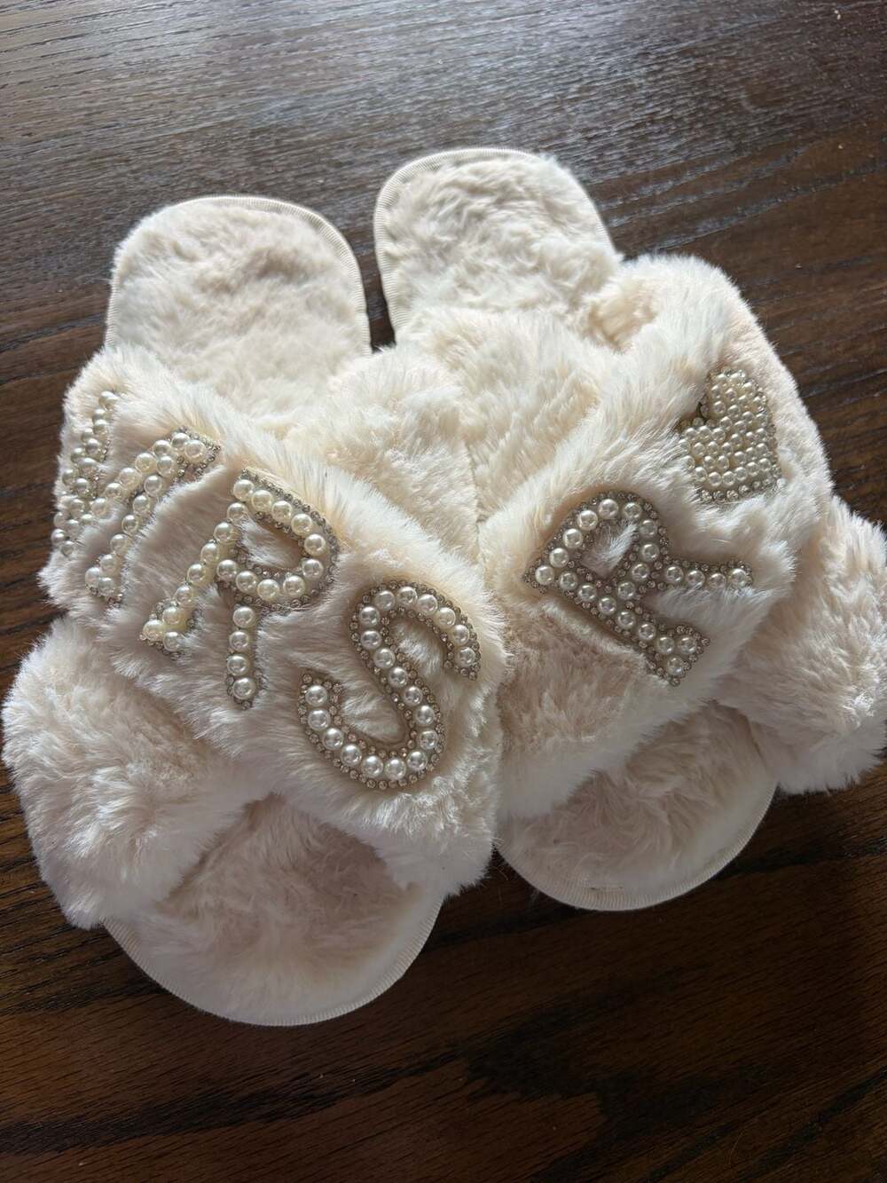 Ivory Faux Fur Bridal wedding Slippers Pearl Rhinestone MRS Heart Slides Size 38